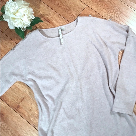 LC Lauren Conrad Sweaters - Lauren Conrad Blush Purple Bow Shoulder Sweater 🌸